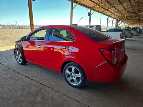 2016 Chevrolet Sonic VIN 1G1JE5SB9G4137158 фото 2