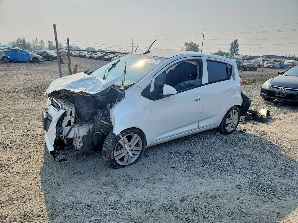 2014 Chevrolet Spark VIN KL8CA6S95EC490765 фото 1