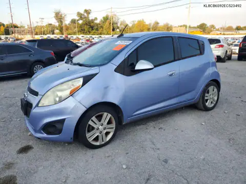 KL8CB6S92EC523492 — 2014 Chevrolet Spark, Передняя часть, фото до ремонта