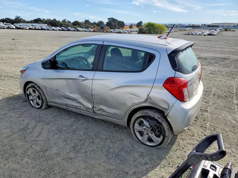 2020 Chevrolet Spark VIN KL8CB6SA0LC411524 фото 2
