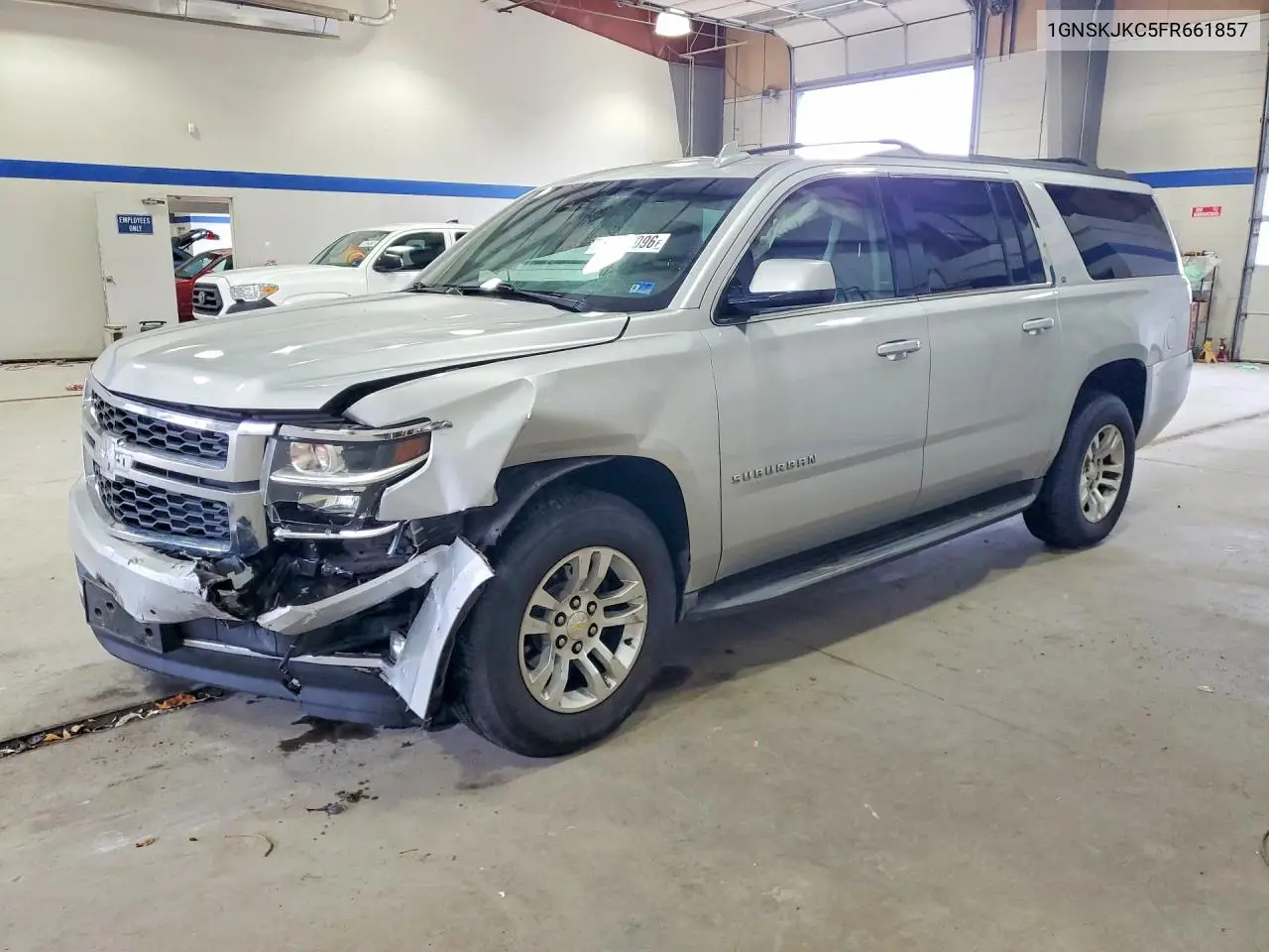 2015 Chevrolet Suburban K1500 Lt VIN 1GNSKJKC5FR661857 фото 1