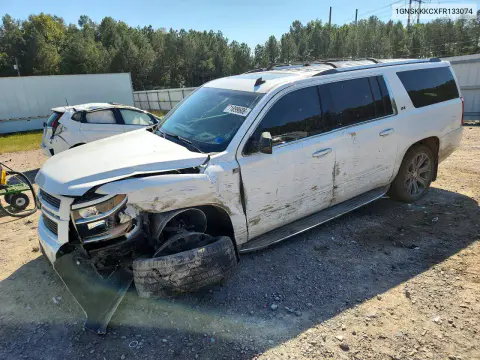 1GNSKKKCXFR133074 — 2015 Chevrolet Suburban, Передняя часть, фото до ремонта