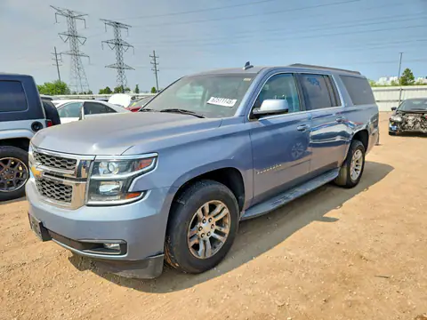 1GNSCHKC2GR164241 — 2016 Chevrolet Suburban, Задняя часть (Rear End), фото до ремонта
