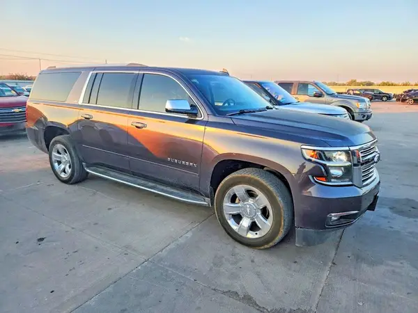 1GNSCJKC7GR248496 — 2016 Chevrolet Suburban, фото 4 с аукциона Copart 03.10.2026, Мелкие вмятины и царапины