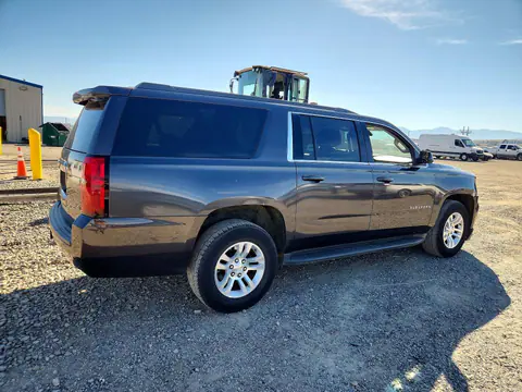 2016 Chevrolet Suburban VIN 1GNSKHKC6GR440617 фото 3
