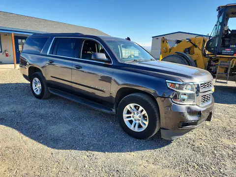 2016 Chevrolet Suburban VIN 1GNSKHKC6GR440617 фото 4