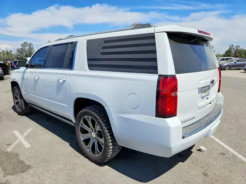 2017 Chevrolet Suburban VIN 1GNSCJKC7HR194862 фото 2