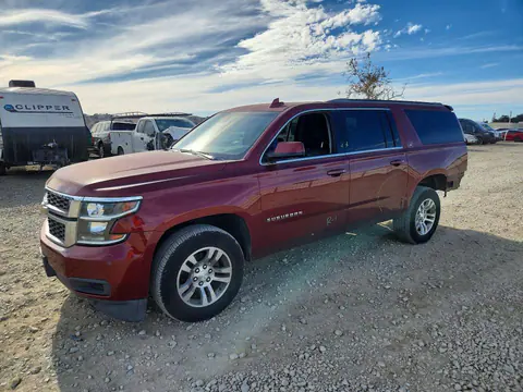 1GNSKHKC4HR144089 — 2017 Chevrolet Suburban, Задняя часть (Rear End), фото до ремонта