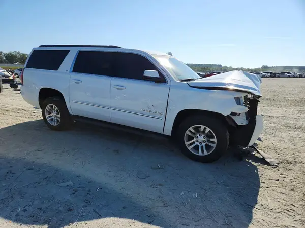1GNSCHKC2HR215934 — 2017 Chevrolet Suburban, фото 4 с аукциона Copart, Передняя часть