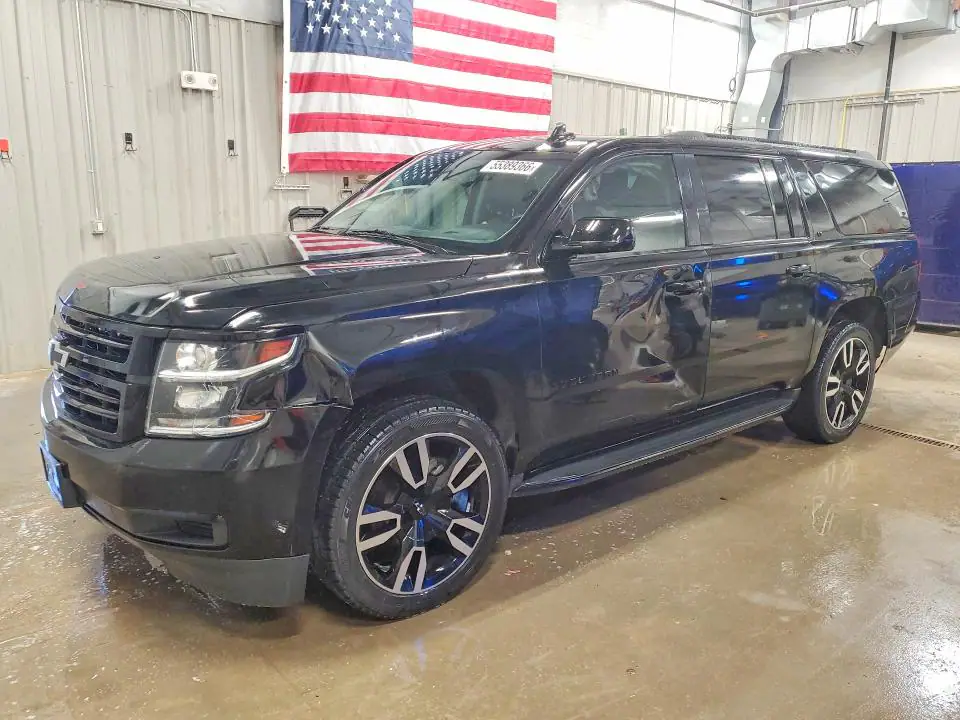 1GNSKHKC9JR244534 Chevrolet Suburban 2018 — повреждение Боковая часть, фото до ремонта