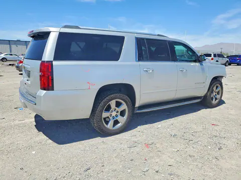 2018 Chevrolet Suburban VIN 1GNSCJKC0JR112265 фото 3