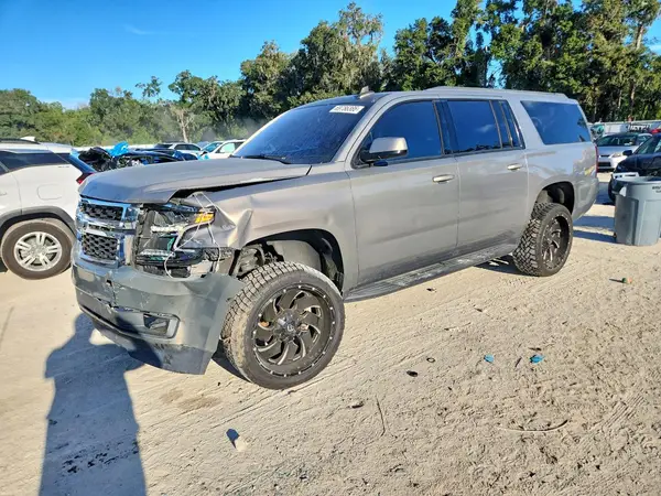 1GNSKHKC7JR154122 — 2018 Chevrolet Suburban, Передняя часть (Front End), фото до ремонта