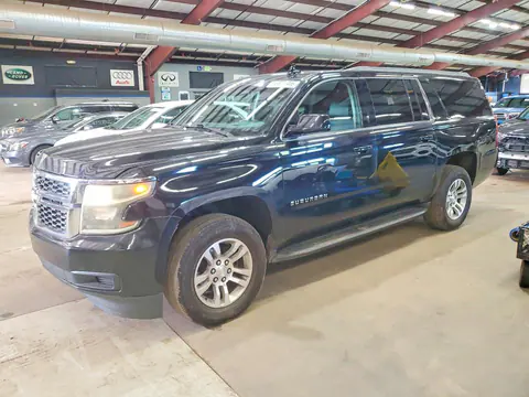 1GNSKHKC1KR345696 — 2019 Chevrolet Suburban, Мелкие вмятины и царапины (Minor Dent/Scratches), фото до ремонта