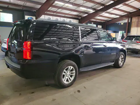 2019 Chevrolet Suburban VIN 1GNSKHKC1KR345696 фото 3