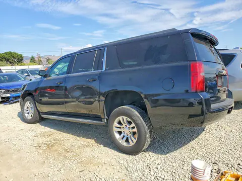 2020 Chevrolet Suburban VIN 1GNSKHKC7LR278006 фото 2