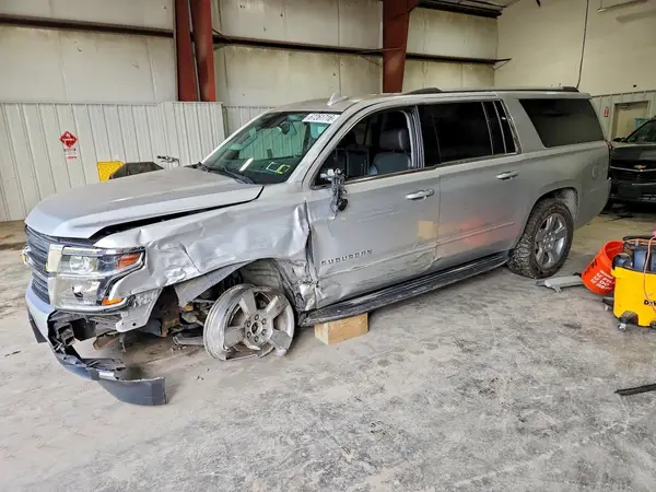 1GNSKJKC1LR216382 — 2020 Chevrolet Suburban, Передняя часть (Front End), фото до ремонта