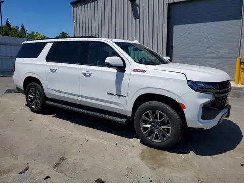 2021 Chevrolet Suburban VIN 1GNSKDKD4MR126610 фото 4