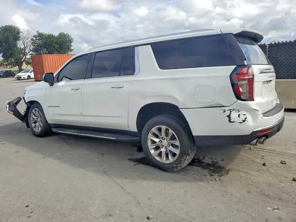 1GNSCFKD5PR429599 — 2023 Chevrolet Suburban, фото 2 с аукциона Copart, Передняя часть
