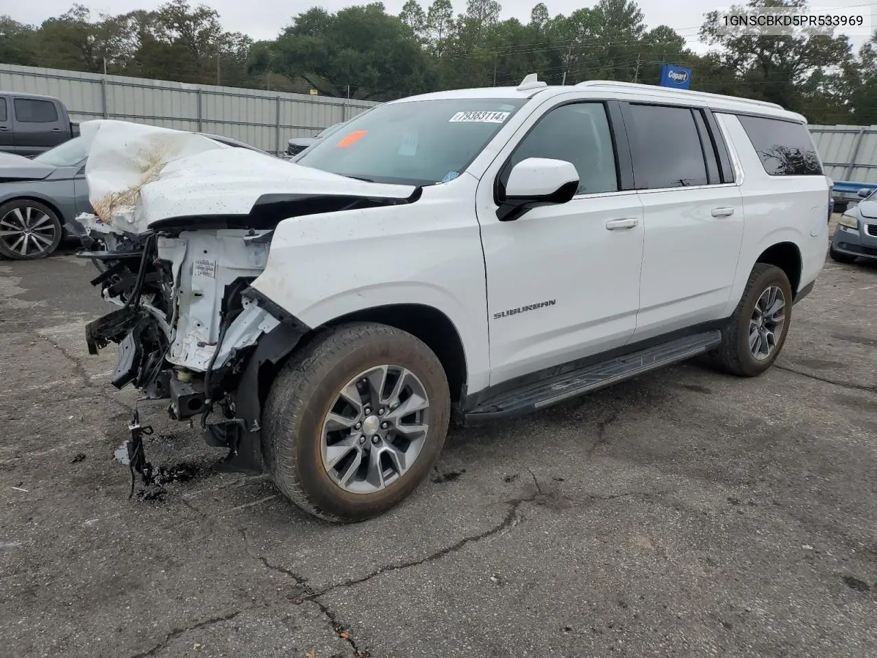 1GNSCBKD5PR533969 Chevrolet Suburban 2023 — повреждение Передняя часть, фото до ремонта