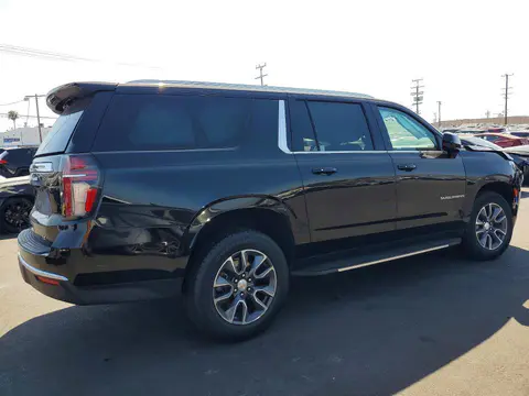 2024 Chevrolet Suburban VIN 1GNSCCKD2RR168675 фото 3