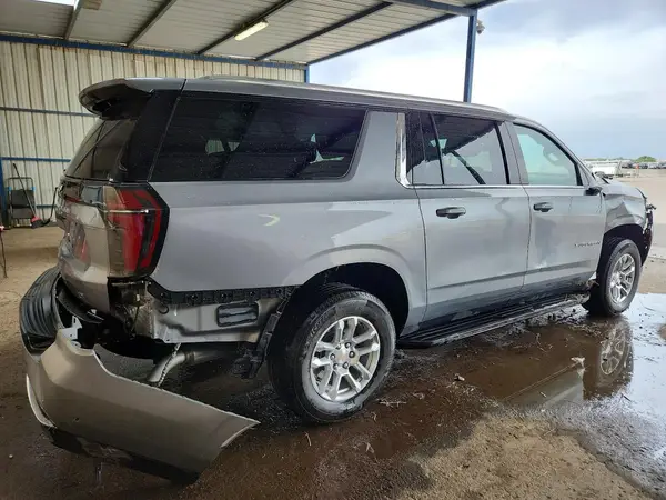 1GNS6CKD5TR401785 — 2026 Chevrolet Suburban, фото 3 с аукциона Copart 07.10.2026, Опрокидывание