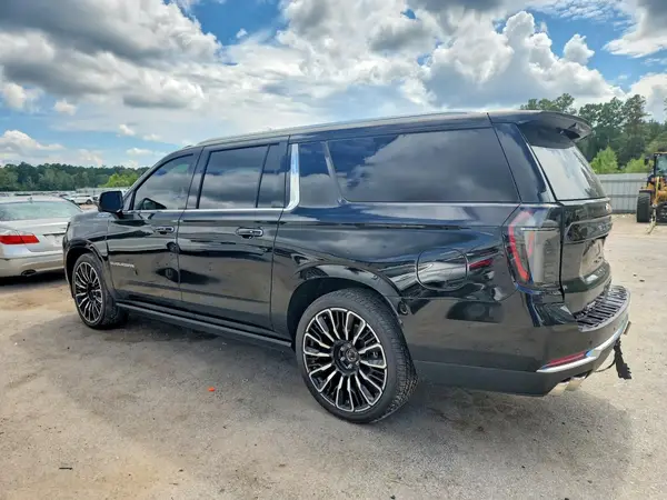 1GNS6GK88TR267624 — 2026 Chevrolet Suburban, фото 2 с аукциона Copart, Передняя часть