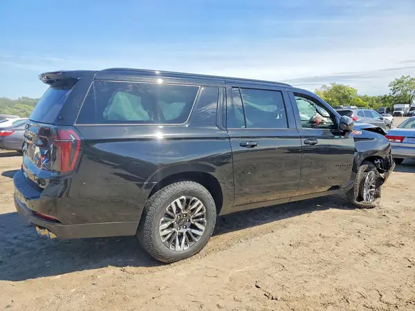 2026 CHEVROLET SUBURBAN VIN 1GNS6DKD9TR303798 фото 3