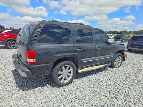 2003 CHEVROLET TAHOE VIN 1GNEC13ZX3R312539 фото 3