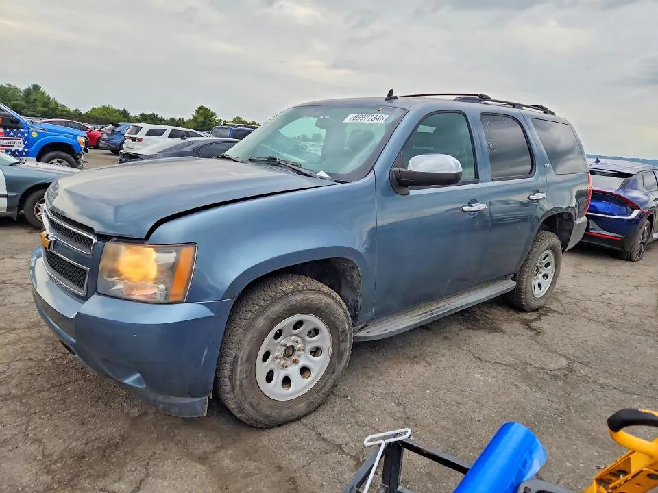 2010 CHEVROLET TAHOE VIN 1GNUKAE0XAR257262 фото 1
