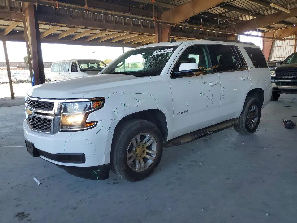 2015 Chevrolet Tahoe VIN 1GNSCBKC9FR164023 фото 1