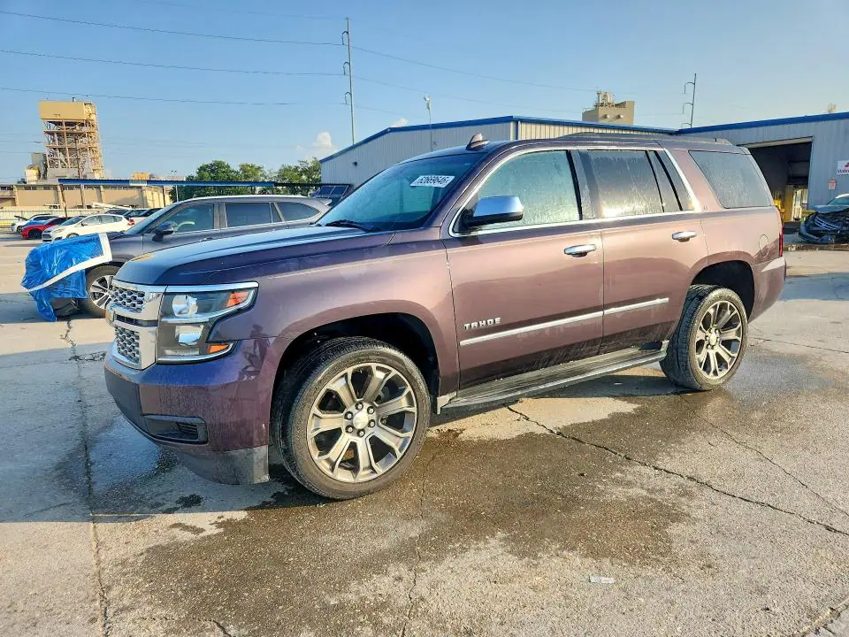 1GNSCBKC8GR242938 Chevrolet Tahoe 2016 — повреждение Вандализм, фото до ремонта