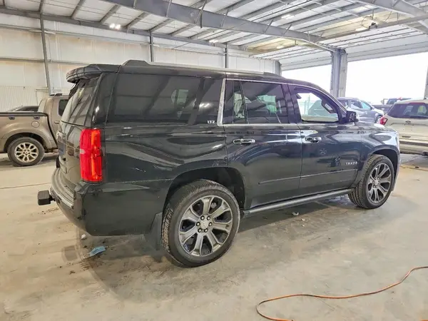 1GNSKCKC7GR301986 — 2016 Chevrolet Tahoe, фото 3 с аукциона Copart, Град