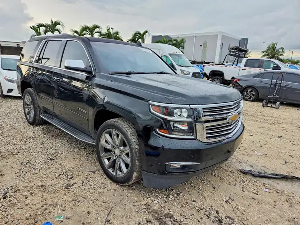 1GNSCCKC4GR206914 — 2016 Chevrolet Tahoe, фото 4 с аукциона Copart 02.10.2026, Мелкие вмятины и царапины
