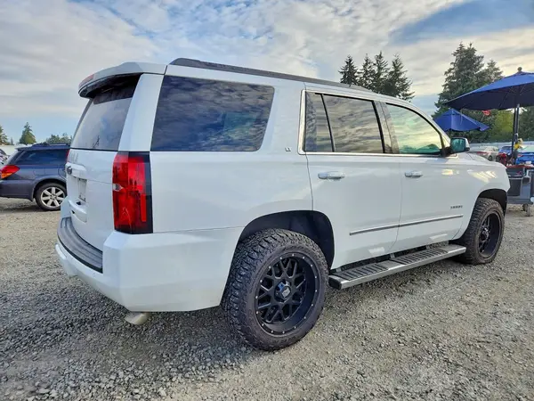 1GNSKBKC1GR468760 — 2016 Chevrolet Tahoe, фото 3 с аукциона Copart 29.09.2026, Передняя часть