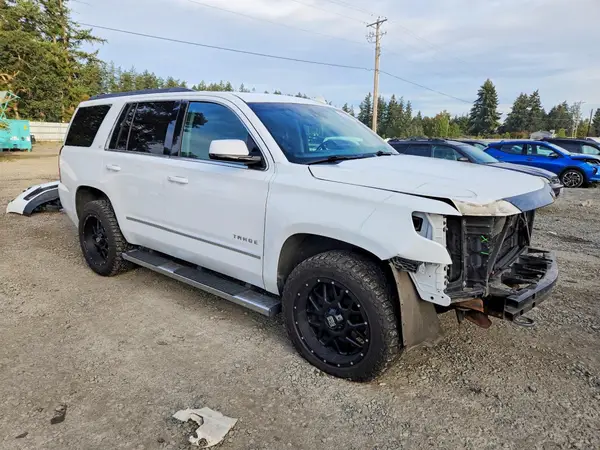 1GNSKBKC1GR468760 — 2016 Chevrolet Tahoe, фото 4 с аукциона Copart 29.09.2026, Передняя часть
