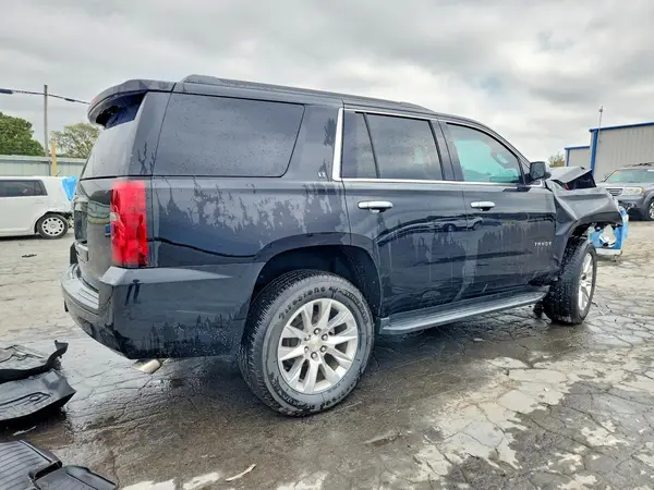 1GNSCBKC8HR346797 — 2017 Chevrolet Tahoe, фото 3 с аукциона Copart, Передняя часть