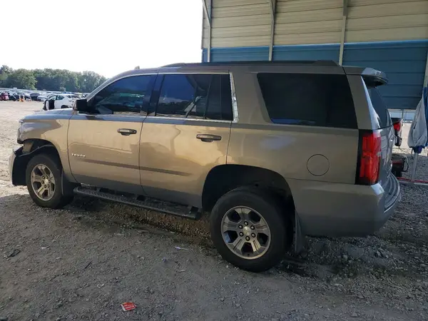 1GNSKBKC8HR368558 — 2017 Chevrolet Tahoe, фото 2 с аукциона Copart, Передняя часть