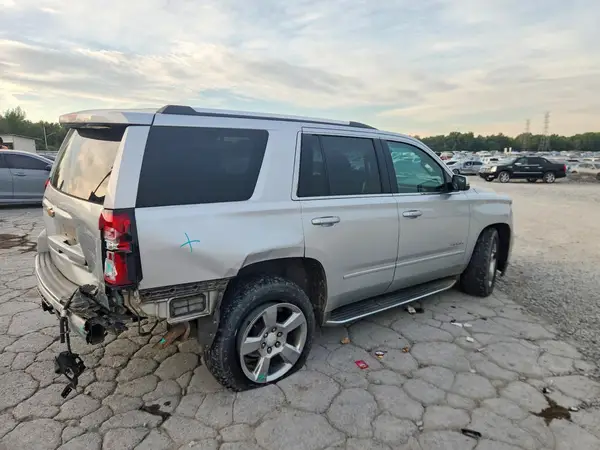 1GNSCCKC5JR245244 — 2018 Chevrolet Tahoe, фото 3 с аукциона Copart, Задняя часть