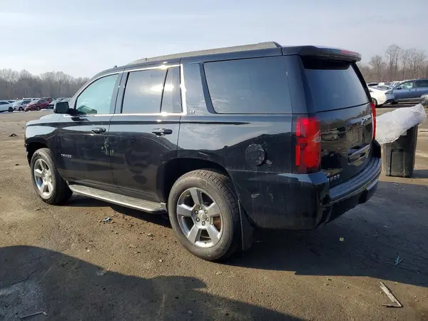 1GNSKBKC7JR324329 — 2018 Chevrolet Tahoe, фото 2 с аукциона Copart 01.10.2026, Передняя часть