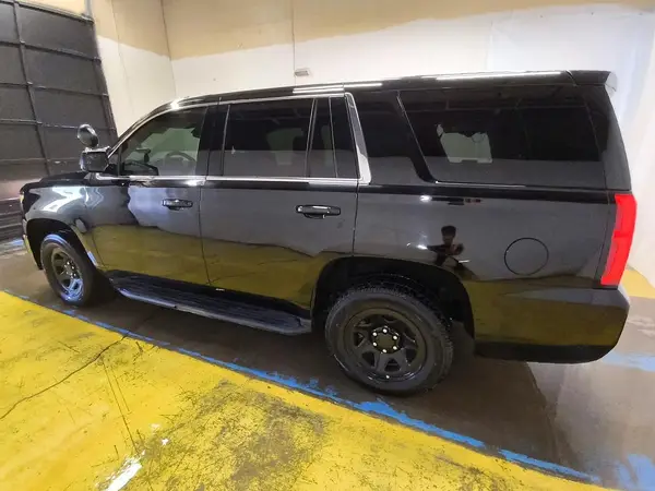 1GNLCDEC9KR295569 — 2019 Chevrolet Tahoe, фото 2 с аукциона Copart 28.09.2026, Механические повреждения