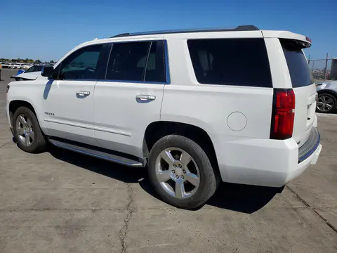 2019 Chevrolet Tahoe VIN 1GNSCCKC7KR173495 фото 2