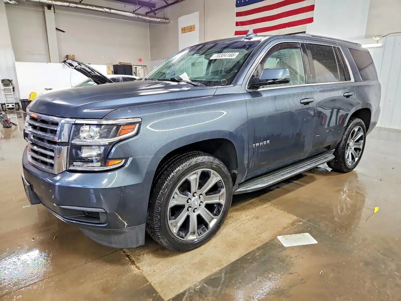 1GNSKAKC1KR137325 Chevrolet Tahoe 2019 — повреждение Подтопление, фото до ремонта