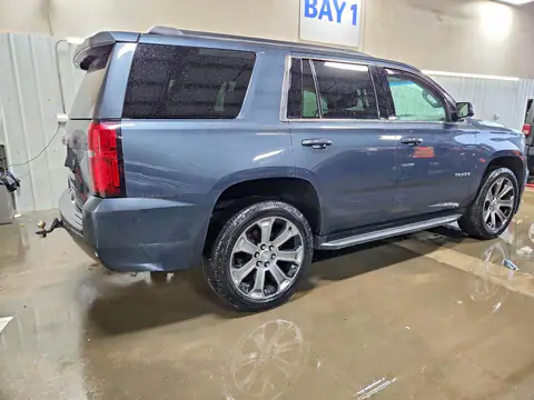 1GNSKAKC1KR137325 — 2019 Chevrolet Tahoe, фото 3 с аукциона Copart, Подтопление