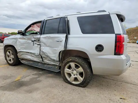 1GNSKCKC2KR234965 — 2019 Chevrolet Tahoe, фото 2 с аукциона Copart 14.10.2026, Боковая часть