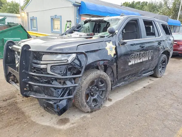 1GNSKLED3MR462139 — 2021 Chevrolet Tahoe, Передняя часть (Front End), фото до ремонта