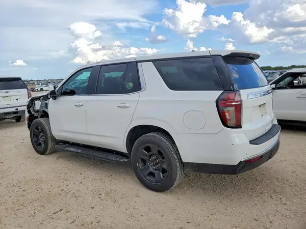 1GNSCLEDXNR247730 — 2022 Chevrolet Tahoe, фото 2 с аукциона Copart, Передняя часть