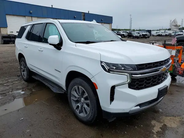 1GNSCMKD9PR117547 — 2023 Chevrolet Tahoe, фото 4 с аукциона Copart, Передняя часть