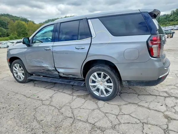 1GNSKTKT0RR375513 — 2024 Chevrolet Tahoe, фото 2 с аукциона Copart, Боковая часть