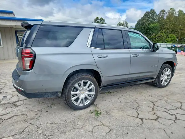 1GNSKTKT0RR375513 — 2024 Chevrolet Tahoe, фото 3 с аукциона Copart, Боковая часть