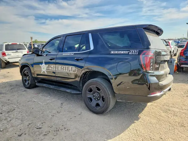 1GNS6UED0SR383745 — 2025 Chevrolet Tahoe, фото 2 с аукциона Copart, Передняя часть